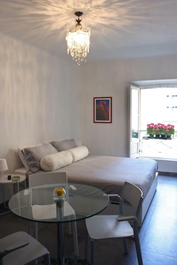 La Marina Di Milano Villa Exteriör bild